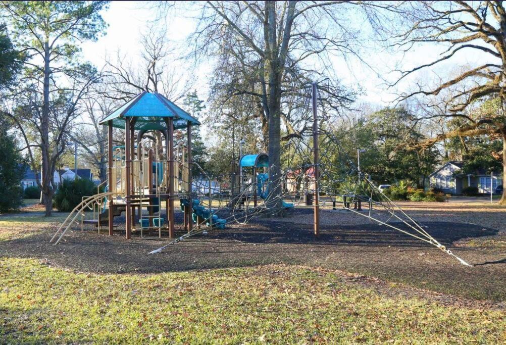 Short Walk To Jsu Stadium, Hospitals, And Bars In Fondren جاكسون المظهر الخارجي الصورة